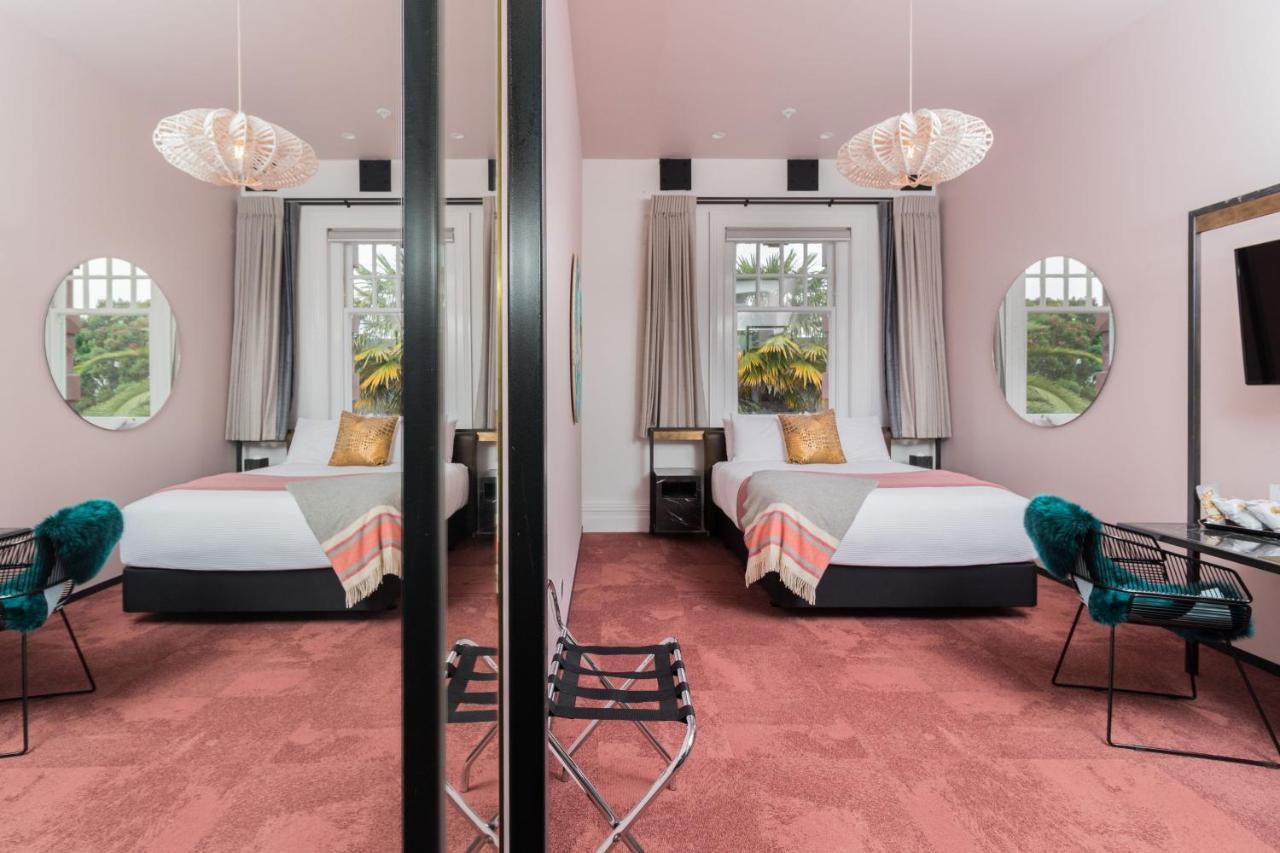 Clarence Boutique Hotel Tauranga Kültér fotó